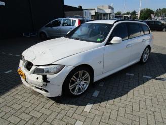 Gebrauchtwagen PKW BMW 3-serie 318 D  ( M LINE ) 2012/1