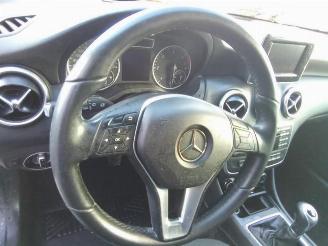 Auto da rottamare Mercedes A-klasse A (W176), Hatchback, 2012 / 2018 1.5 A-180 CDI, A-180d 16V 2014/12
