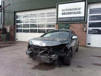 Unfall Kfz Wohnwagen Volvo V-40 V40 (MV), Hatchback 5-drs, 2012 / 2019 2.0 D4 16V 2014/10