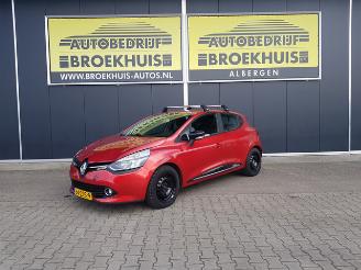 Auto incidentate Renault Clio 0.9 TCe Expression 2013/2