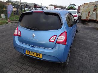 Coche accidentado Renault Twingo 1.2 2013/11