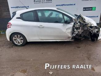 uszkodzony samochody osobowe Peugeot 208 208 I (CA/CC/CK/CL), Hatchback, 2012 / 2019 1.2 Vti 12V PureTech 82 2012/9