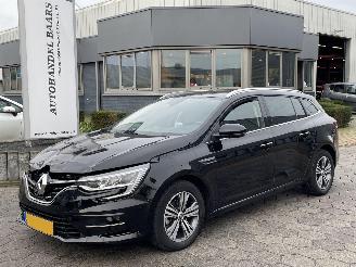 danneggiata veicoli commerciali Renault Mégane Mégane Estate 1.3 TCe Intens 2021/4