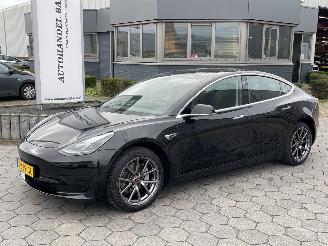 Salvage car Tesla Model 3 Standard RWD Plus 2020/12