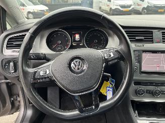 Volkswagen Golf 1.0 TSI Connected Series picture 16