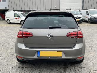 Volkswagen Golf 1.0 TSI Connected Series picture 5