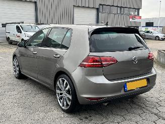 Volkswagen Golf 1.0 TSI Connected Series picture 6