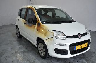 Damaged car Fiat Panda 0.9 TwinAir Ed. Cool 2015/3