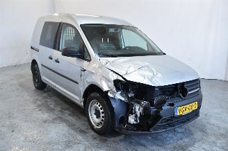 dañado vehículos comerciales Volkswagen Caddy 1.0 TSI L1H1 BMT 2020/10