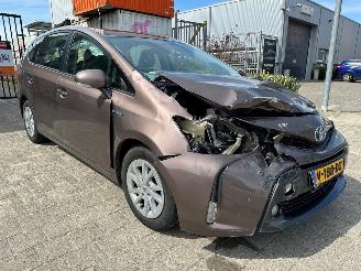 Auto incidentate Toyota Prius Plus Wagon 1.8 Aspiration Limited 2016/3