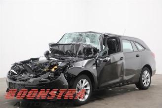 uszkodzony samochody ciężarowe Opel Astra Astra K Sports Tourer, Combi, 2015 / 2022 1.2 Turbo 12V 2020/11