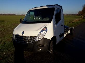 damaged commercial vehicles Renault Master 2.3 150 dci 2011/3