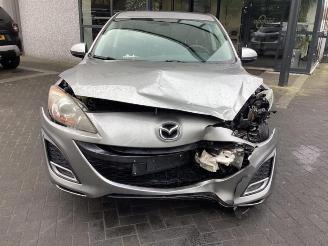 Mazda 3  picture 2