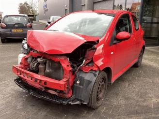 uszkodzony samochody osobowe Toyota Aygo Aygo (B10), Hatchback, 2005 / 2014 1.0 12V VVT-i 2006/3