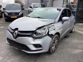 Coche accidentado Renault Clio Clio IV (5R), Hatchback 5-drs, 2012 0.9 Energy TCE 90 12V 2018/3