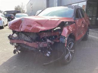 Damaged car Volvo XC40 XC40 (XZ), SUV, 2017 1.5 T3 Autom. 12V 2020/1
