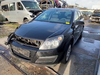 damaged commercial vehicles Opel Astra Astra H SW (L35), Combi, 2004 / 2014 1.6 16V Twinport 2006/11
