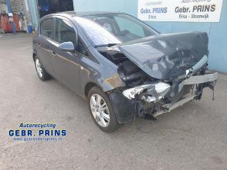 dommages fourgonnettes/vécules utilitaires Opel Corsa Corsa D, Hatchback, 2006 / 2014 1.4 16V Twinport 2010/4