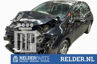 škoda dodávky Toyota Auris Auris (E15), Hatchback, 2006 / 2012 1.8 16V HSD Full Hybrid 2011/11