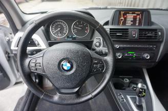 BMW 1-serie 116d 2.0 85kW Automaat Navigatie Business picture 23