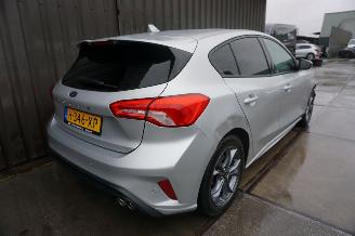 Ford Focus 1.0 EcoBoost 92kW B&O ST Line Business picture 5