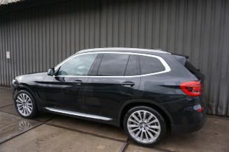 BMW X3 xDrive20i 2.0 135kW Automaat Led Business Edition Plus picture 10