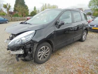 Autoverwertung Renault Grand-espace Grand Scénic 1.2 TCe Limited 7p. 2016/1