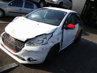 škoda osobní automobily Peugeot 208  2013/1