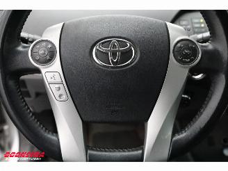 Toyota Prius 1.8 Hybrid Aspiration HUD Navi Clima Cruise PDC picture 18