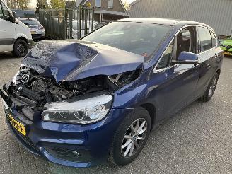Coche accidentado BMW 2-serie 216 Diesel Automaat Executive Tourer 2017/4