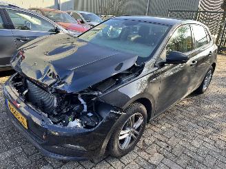 Voiture accidenté Volkswagen Polo 1.0 TSI 2021/11