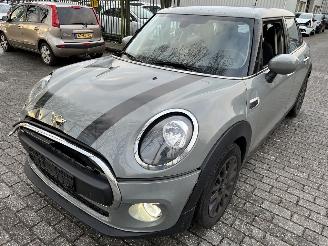 Auto incidentate Mini One 1.5 Business Edition  5 Drs 2019/9