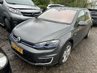 Voiture accidenté Volkswagen e-Golf Edition  Automaat 2019/12