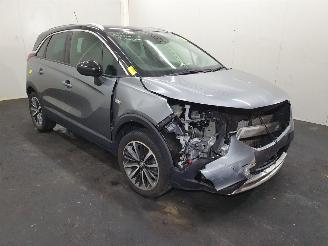 Salvage car Opel Crossland Crossland X 2019/1