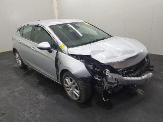 Salvage car Opel Astra K 1.6 CDTI 2019/5