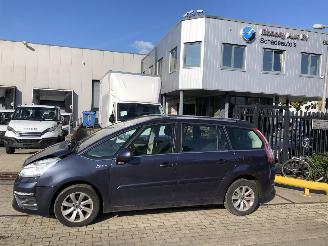 Auto incidentate Citroën Grand C4 Picasso 1.6vti 108000 km 7 persoons 2012/6