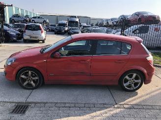 Coche accidentado Opel Astra 2.0 turbo 125kW 2006/6