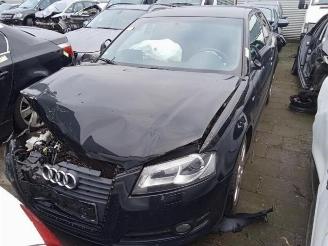 uszkodzony samochody osobowe Audi A3 A3 Sportback (8PA), Hatchback 5-drs, 2004 / 2013 2.0 TDI 16V 2011