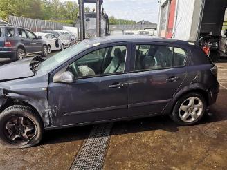 Salvage car Opel Astra Astra H (L48), Hatchback 5-drs, 2004 / 2014 1.4 16V Twinport 2008/11