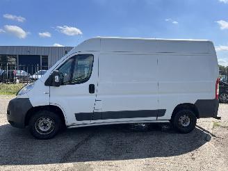 Fiat Ducato 35 2.3 JTD M H2 AIRCO, L2 / H2 UITVOERING, MARGE AUTO picture 3