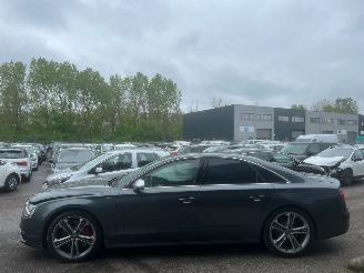 Voiture accidenté Audi S8 4.0 AUTOMAAT TFSI S8 quattro Pro Line+ BJ 2012 127526 KM 2012/9