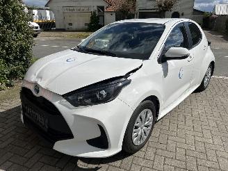 Démontage voiture Toyota Yaris 1.5 HYBRID ACTIVE 2022/12