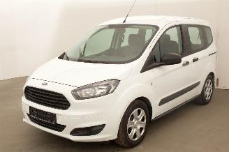 Auto incidentate Ford Transit Cour 1.0 74KW 5 persoons MARGE PRIJS 2017/10