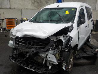 Auto incidentate Dacia Dokker Dokker (0S) MPV 1.5 dCi 90 (K9K-626(K9K-E6)) [66kW]  (06-2015/...) 2016/6