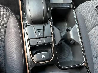 Hyundai Ioniq Comfort EV 120pk aut + f1 flippers - nap - 2x laadkabels - navi - camera - front + line assist - wegenbelastingvrij - keyless entry + start picture 43