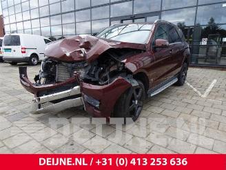 damaged passenger cars Mercedes ML ML III (166), SUV, 2011 / 2015 2.1 ML-250 CDI 16V BlueTEC 4-Matic 2012/12