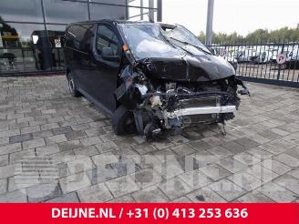 damaged commercial vehicles Opel Vivaro Vivaro, Van, 2019 2.0 CDTI 150 2020/9