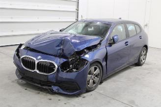 Voiture accidenté BMW 1-serie 116 2022/7