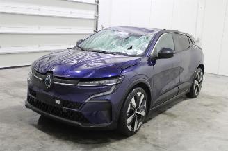 desmontaje vehículos comerciales Renault Mégane Megane 2023/10