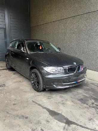 Voiture accidenté BMW 1-serie  2010/1